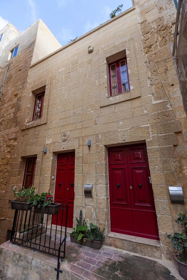 Designer Home With Comfy Sofa In Central Valletta By 360 Estates Ngoại thất bức ảnh