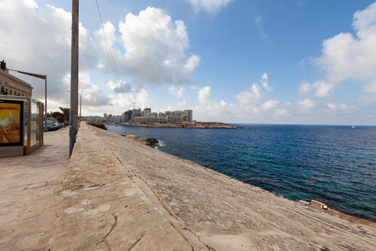 Designer Home With Comfy Sofa In Central Valletta By 360 Estates Ngoại thất bức ảnh