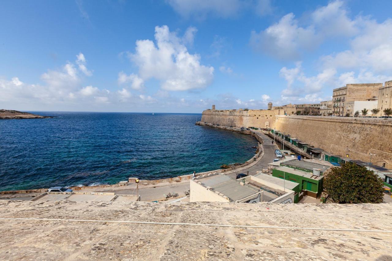 Designer Home With Comfy Sofa In Central Valletta By 360 Estates Ngoại thất bức ảnh